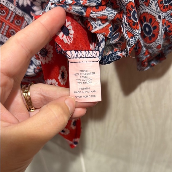 Olive Hill Sheer Patterned Blouse with Vneck & Lace Design - Picture 5 of 7